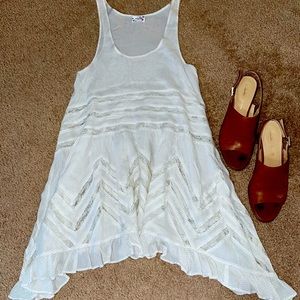 Free People white lace dress size XS petite